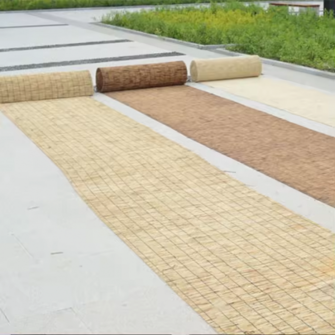 Recinzione di canne: un modo ecologico e versatile per aggiungere privacy e ombra 3