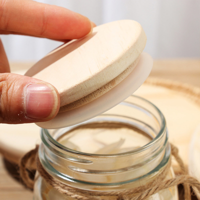 Coperchi di bambù del barattolo della copertura a perfetta tenuta di Canninng con il foro Straw Bottle Caps Kitchen Lids