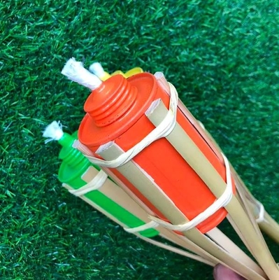 Torcia di bambù naturale all'aperto Tiki Torch di bambù della decorazione della piattaforma dell'iarda