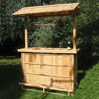 Commercial Outdoor Bamboo Tiki Bar Kits con tetto e portabottiglie Bere, sedie in bambù con supporto dorsale
