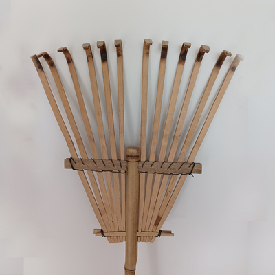 Un erpice amichevole fatto a mano di 9 del dente 120cm del rastrello di bambù di Eco rastrelli di giardino