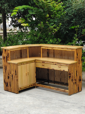 Partito Tiki Bar tropicale di bambù della cabina 220x160cm con i panchetti di sotto dello scaffale del Governo