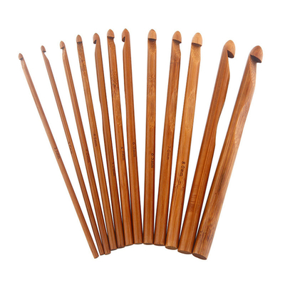 8 pezzi uncinetti di bambù di legno di 2.75mm - di 1mm hanno messo i ferri da maglia Handcrafted