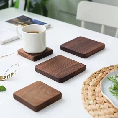 6 pezzi messi intorno alle stuoie di bambù dei sottobicchieri della tazza di caffè della prova della muffa dei sottobicchieri