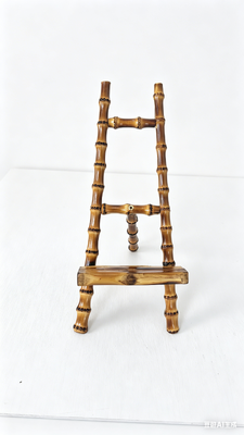Supporto per smartphone e tablet fatto a mano in bambù naturale all'ingrosso di fabbrica, accessorio artigianale da scrivania in bambù per decorazione di casa e ufficio